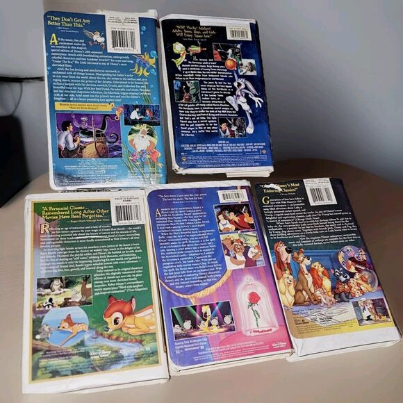 Disney VHS Movie Bundle Clamshell Vhs Lot Of 5 Bambi, Little Mermaid, Space Jam - Picture 3 of 5
